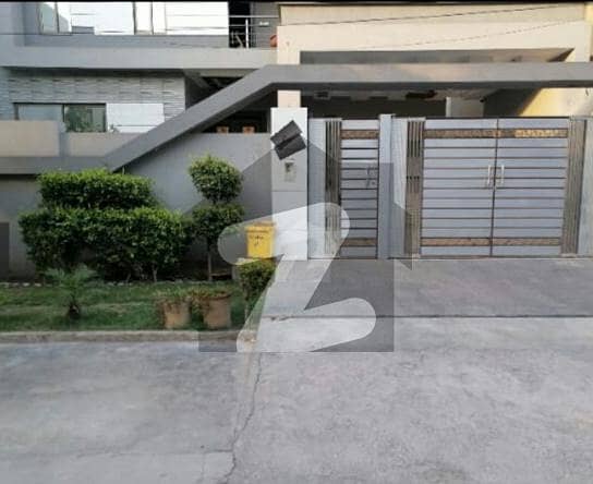 House In Khayaban Gardens For sale