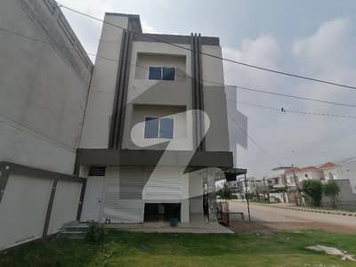 Prime Location Wapda Town Phase 1 - Block E Flat For rent Sized 200 Square Feet