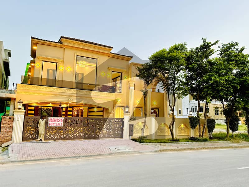 بحریہ انٹلیکچول ویلج بحریہ ٹاؤن راولپنڈی,راولپنڈی میں 6 کمروں کا 1 کنال مکان 17.5 کروڑ میں برائے فروخت۔