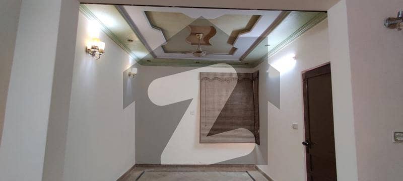 Slightly Used 5 Marla Lower Portion Available For Rent In Ph#2 Johar Town Lahore