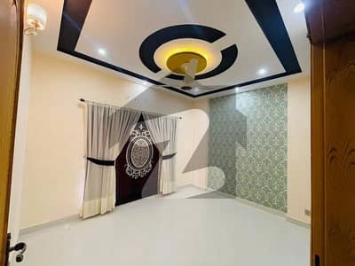 بحریہ ٹاؤن سیکٹر سی بحریہ ٹاؤن,لاہور میں 3 کمروں کا 5 مرلہ مکان 63.0 ہزار میں کرایہ پر دستیاب ہے۔