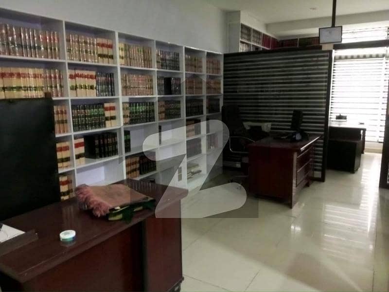 1000 sqft Furnished Office for rent in DHA Karachi Rahat Commercial