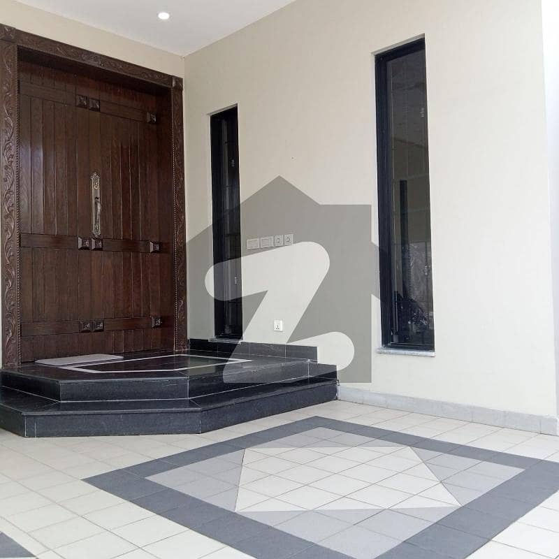 One Kanal House For Rent In Dha Phase 8