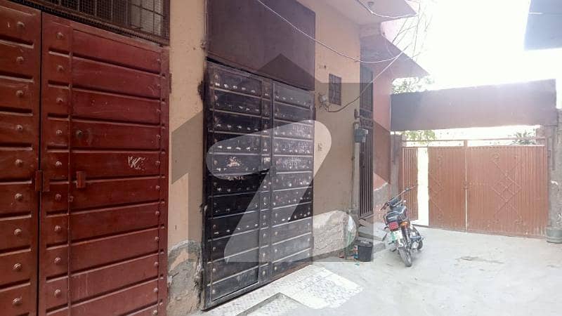 A House Of 450 Square Feet In Lahore