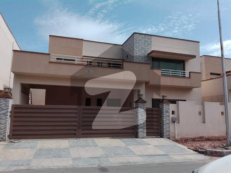 عسکری 14 راولپنڈی میں 5 کمروں کا 1 کنال مکان 7.0 کروڑ میں برائے فروخت۔