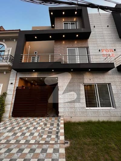 4 Marla Brand New Modren Design House Available For Sale in Formanites Housing Scheme