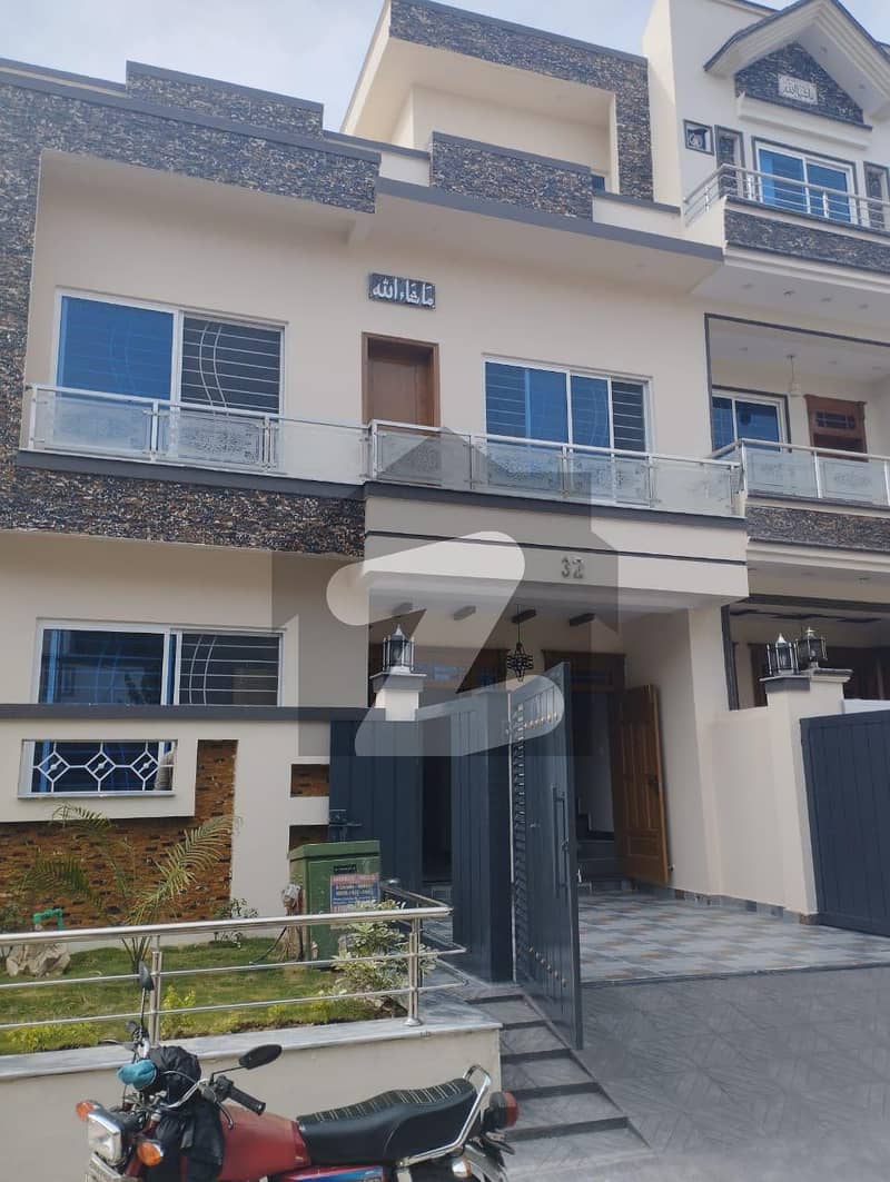 Beautiful Access Brand New 25*40 House For Sale In G-13