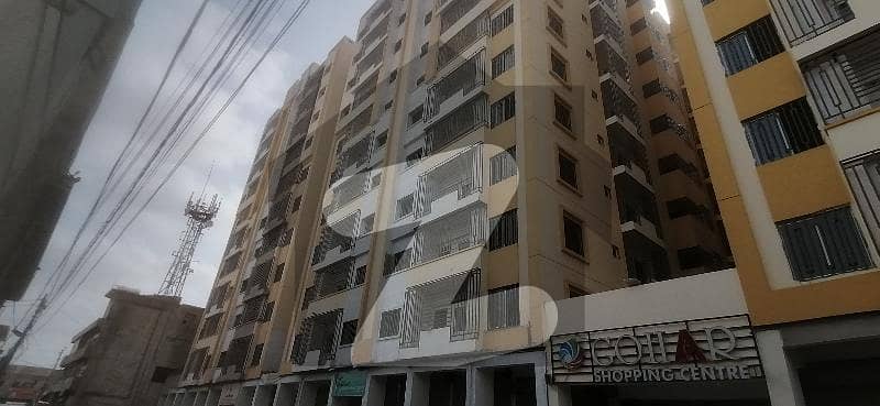 900 Square Feet Spacious Flat Available In Gohar Complex For rent