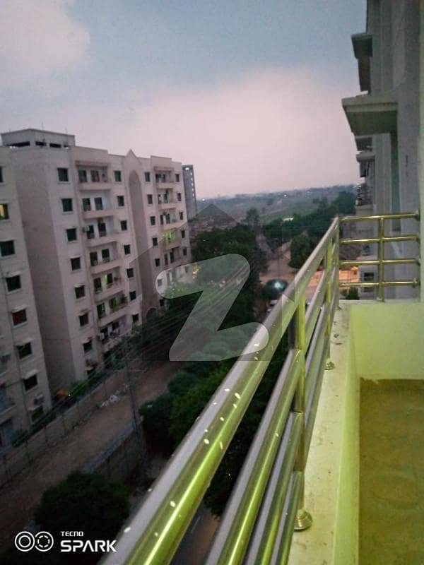 ڈی ایچ اے 9 ٹاؤن ڈیفنس (ڈی ایچ اے),لاہور میں 3 کمروں کا 10 مرلہ فلیٹ 75.0 ہزار میں کرایہ پر دستیاب ہے۔