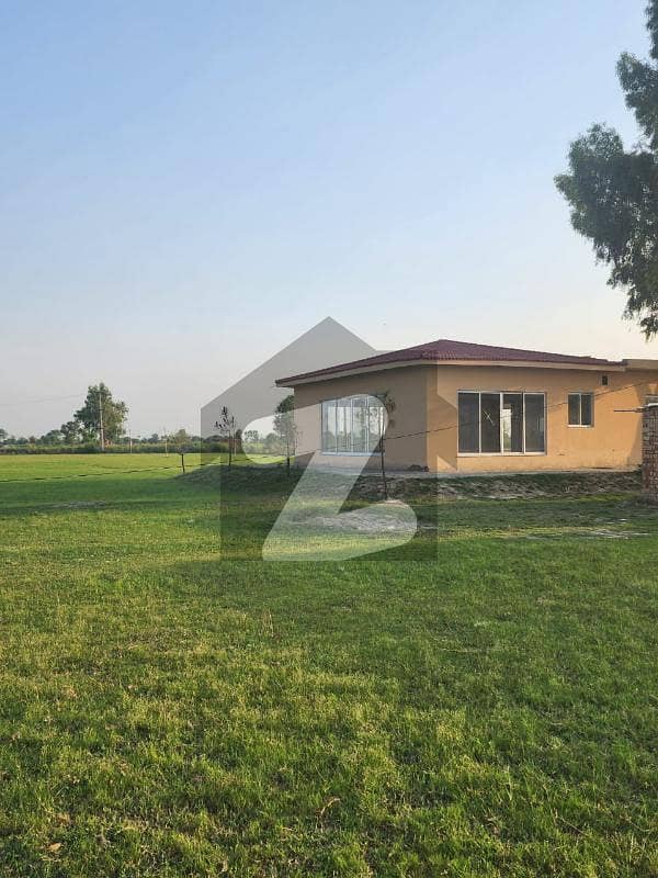 4 kanal farmhouse for sale in DHA phase 10