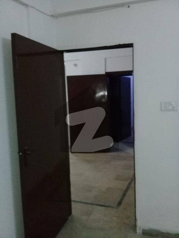 120 Sq Yd 2 Bad Flat For Rent