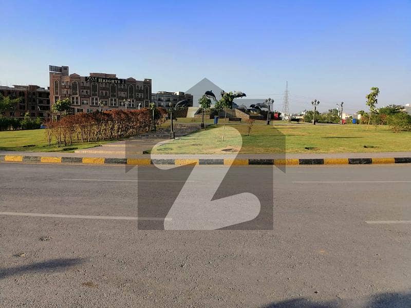 Plot For Sale 4 Marla Commercial Boulevard In A1 Block Bahria Ph 8 Near Future World School