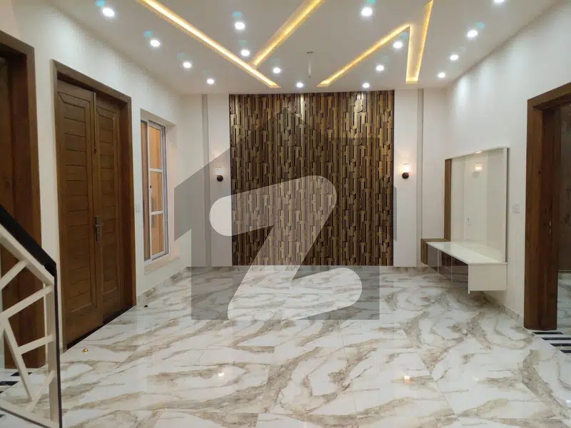 Spacious Upper Portion Is Available In Ghalib City For rent