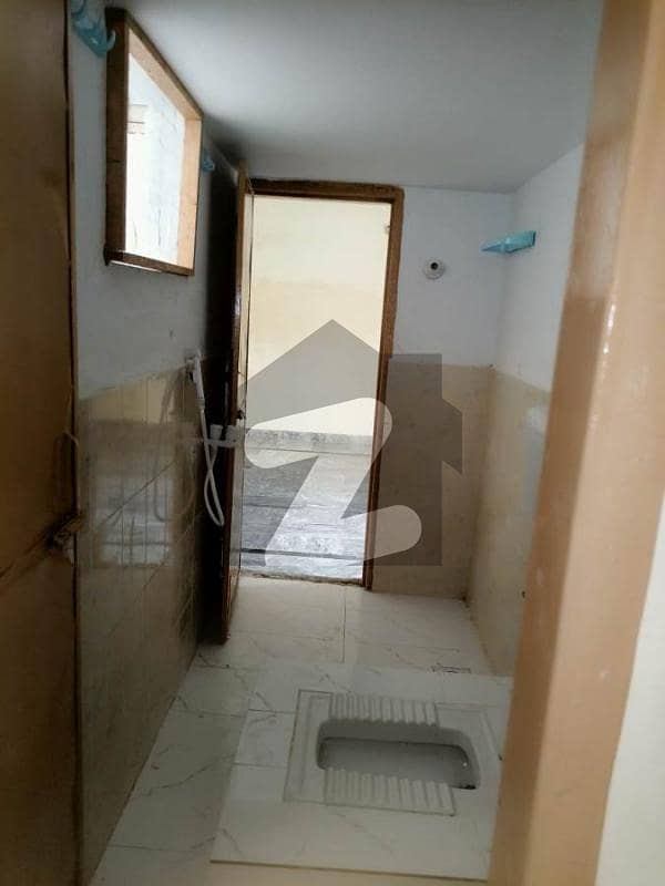 برما ٹاؤن اسلام آباد میں 4 کمروں کا 5 مرلہ مکان 1.15 کروڑ میں برائے فروخت۔