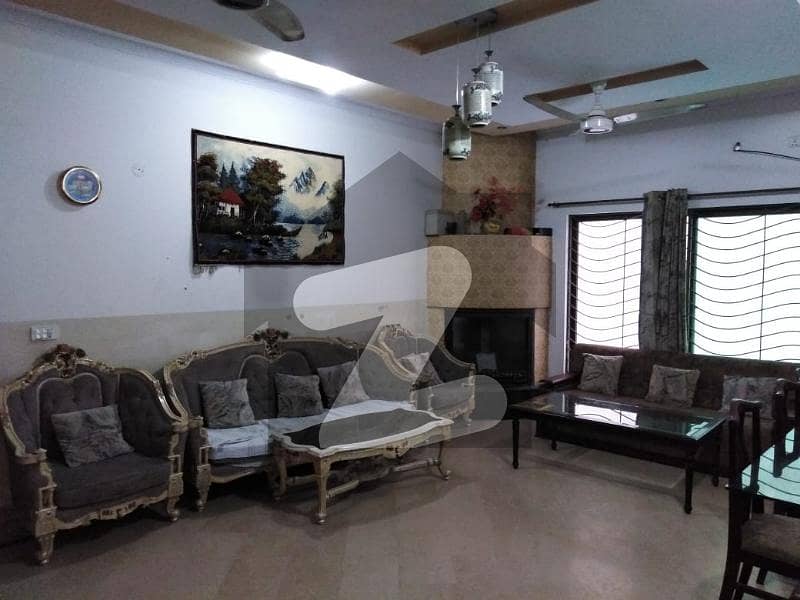Prime Location House Sized 1 Kanal Available In Model Town - Block N