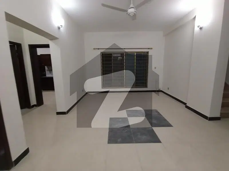 Renovated 3 Bedroom House Up For Rent In Askari 14