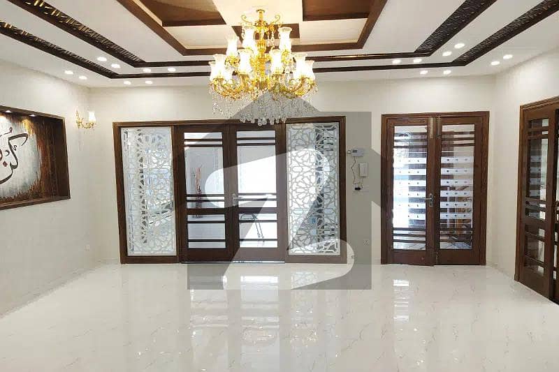 10 Marla Like Brand New Lower Portion Chambaili Block Bahria Town Lahore For Rent