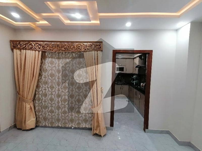 900 Square Feet Flat For Rent In Central Park Housing Scheme