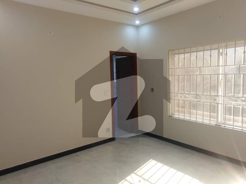 1 Kanal House For sale Is Available In Bahria Town Phase 8 - Block A