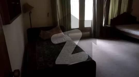 1 Kanal Lower Portion For Rent In M Block Phase 1 Dha Lahore