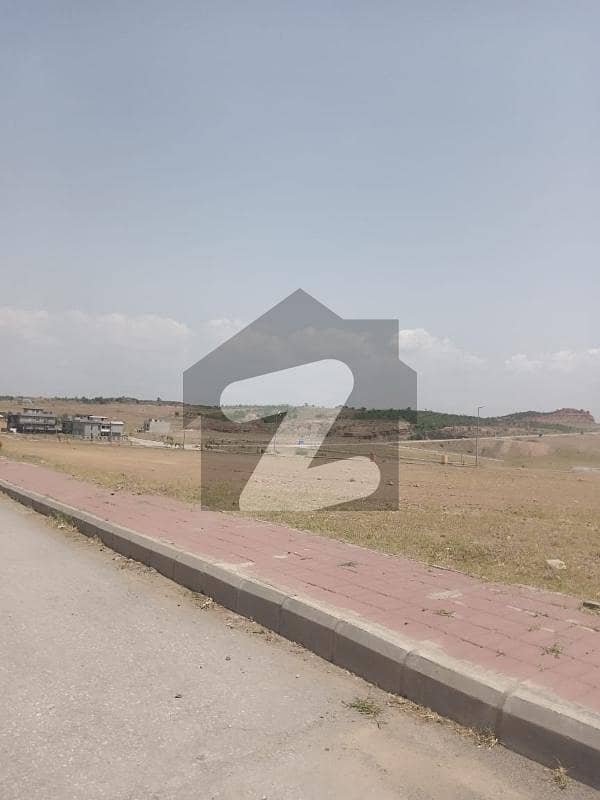 2250 Square Feet Residential Plot In Bahria Town Phase 8 - Sector F-1 Is Best Option