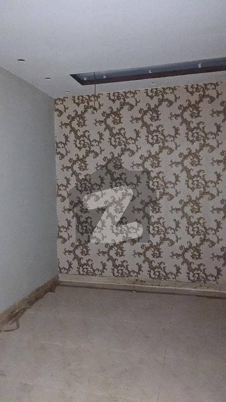 گلستانِِ جوہر ۔ بلاک 17 گلستانِ جوہر,کراچی میں 5 کمروں کا 10 مرلہ مکان 2.7 لاکھ میں کرایہ پر دستیاب ہے۔