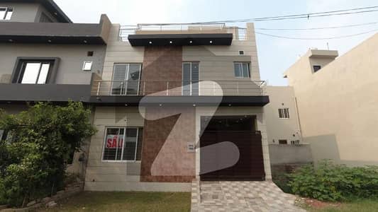 3 Marla House Is Available For Sale In Formanites Housing Scheme Block MM Lahore