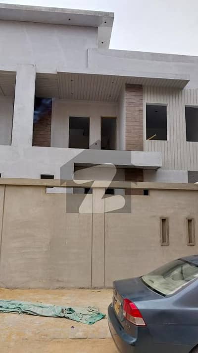 150 Yards Newly Constructed Townhouse Available For Sale In Smchs Close To Main Shahrah-e-faisal