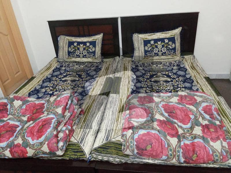 2 Bed Furnished flat in Pwd Road near HBL Bank
