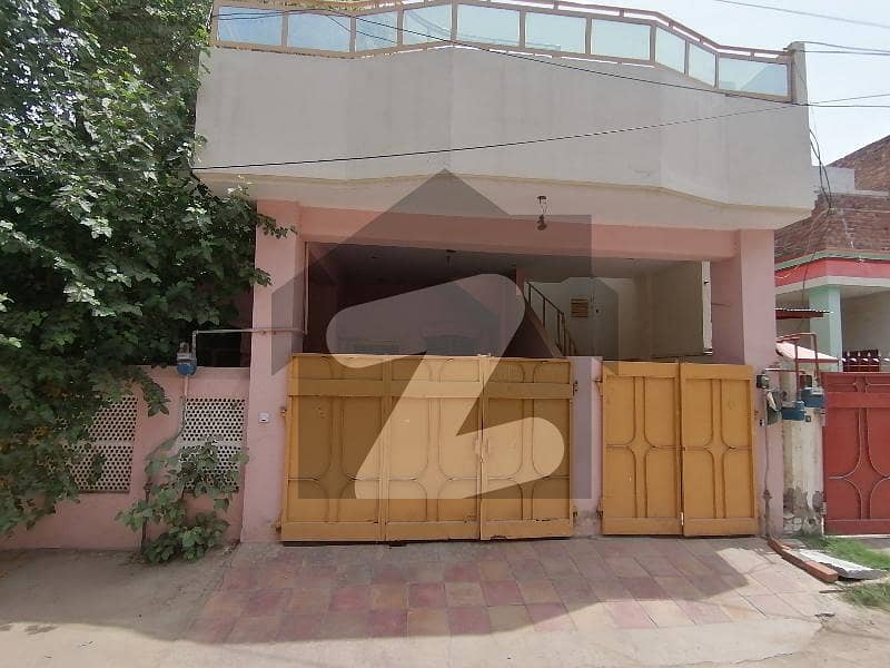 Prime Location 5 Marla Spacious House Is Available In Khan Village For Sale