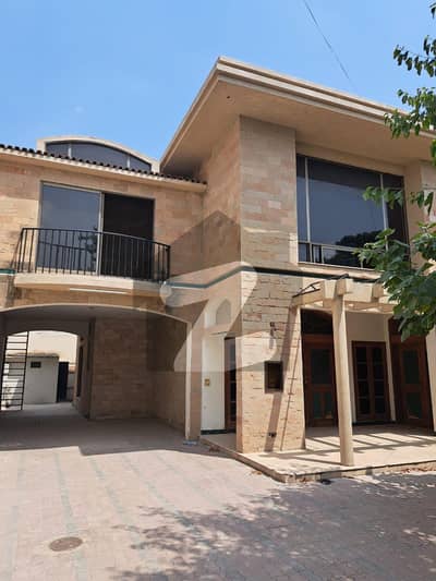 1 kanal house for sale in hayatabad