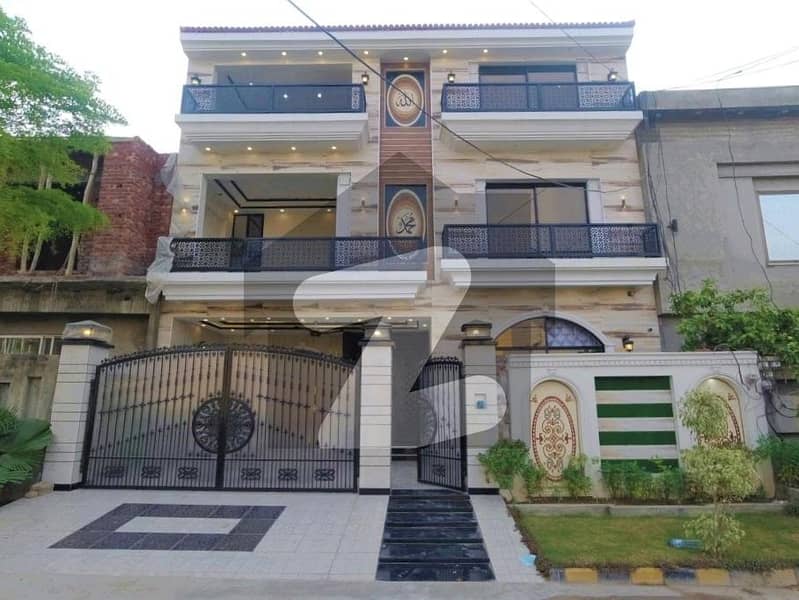 Ready To Buy A House 10 Marla In Bismillah Housing Scheme - Hussain Block