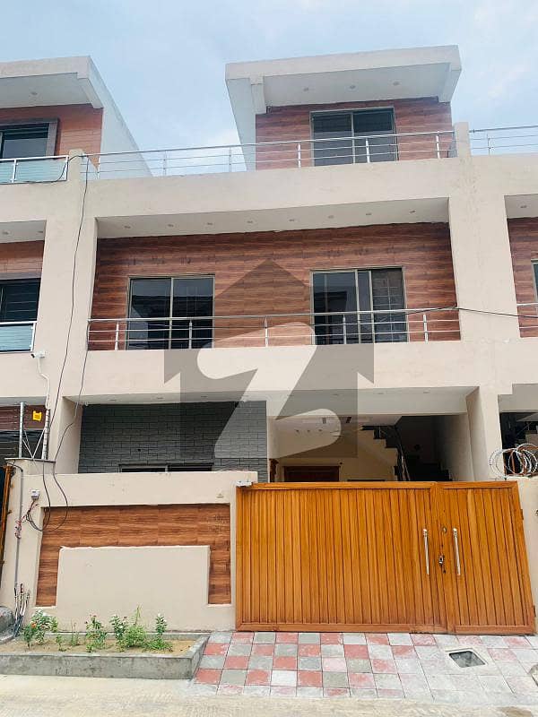 5 Marla Villa Available For Urgent Sale At New City Phase 2 Wah Cantt Taxila