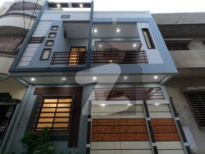 Prime Location 120 Square Yards House In Central Saadi Town For sale