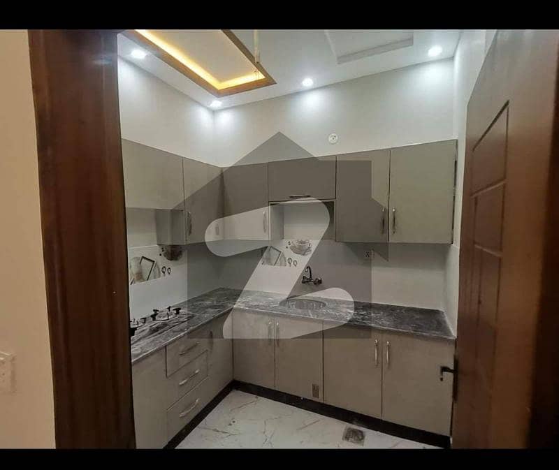ایس جی گارڈن بیدیاں روڈ,لاہور میں 3 کمروں کا 4 مرلہ مکان 90.0 لاکھ میں برائے فروخت۔