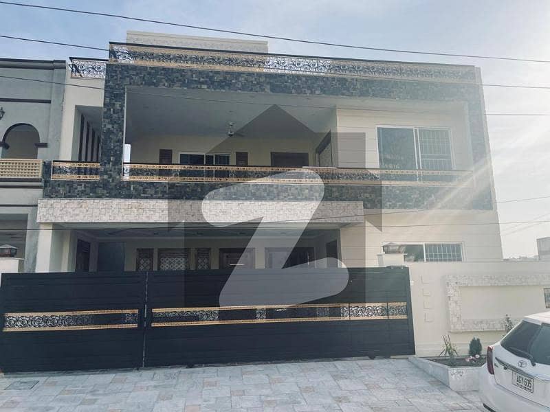 سی بی آر ٹاؤن فیز 1 سی بی آر ٹاؤن,اسلام آباد میں 6 کمروں کا 12 مرلہ مکان 5.0 کروڑ میں برائے فروخت۔ سی بی آر ٹاؤن فیز 1 سی بی آر ٹاؤن,اسلام آباد میں 6 کمروں کا 12 مرلہ مکان 5.0 کروڑ میں برائے فروخت۔