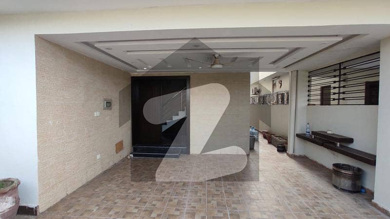 12 Marla Upper Portion House For Rent in Lalazar cantt near to CMH