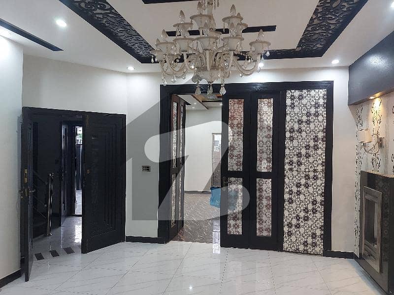8 Marla Slightly Used House Owner Built Bahria One Of The Top Location For Sale