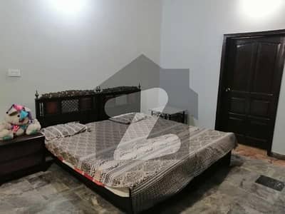 15 Marla Furnished Upper Portion Available For Rent In Gulgasht Colony Block A Hot Location