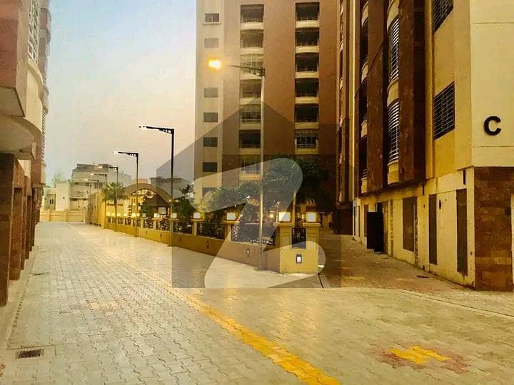 رائل رسدنکے گلشنِ اقبال ٹاؤن,کراچی میں 3 کمروں کا 7 مرلہ فلیٹ 1.75 کروڑ میں برائے فروخت۔