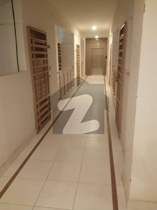 1 Bed Lounge West Open for Rent