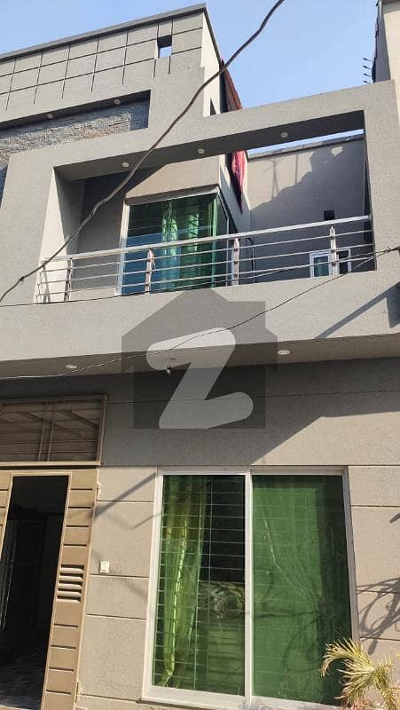 3.5 Marla house for sale in Punjab small industry 3 bedroom and bathroom kitchen lounge powder room near to DHA phase 2 and badia road Lahore cantt
demand 120