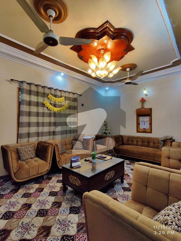 سادی ٹاؤن - بلاک 2 سعدی ٹاؤن,سکیم 33,کراچی میں 3 کمروں کا 10 مرلہ مکان 2.7 کروڑ میں برائے فروخت۔