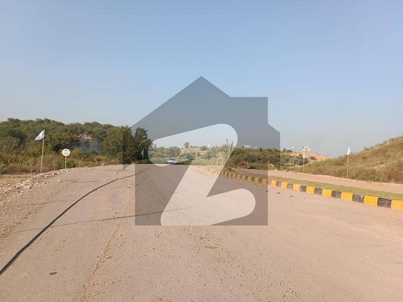 کنگڈم ویلی اسلام آباد راولپنڈی میں 1 کنال پلاٹ فائل 2.55 لاکھ میں برائے فروخت۔