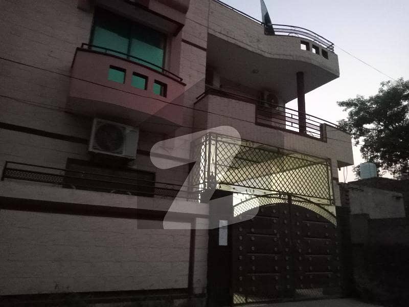 5 Marla Double Storey House For Sale In D Block Old Sattilite Town.