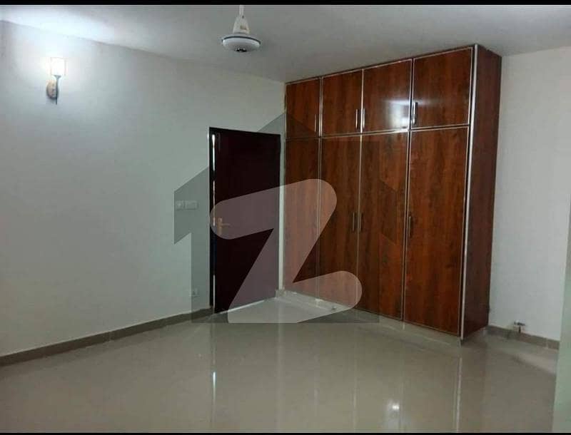 10 Marla 4th Floor New Design 3 Bed Apartment For Sale In Askari 11
