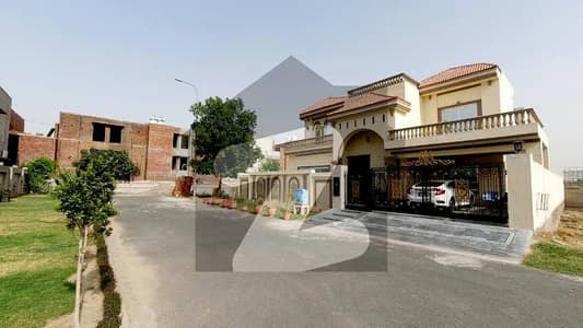 Facing Park Golden Opportunity 10 Marla Ideal Location In Reasonable Price For Sale In Fazaia Phase 2 Block G