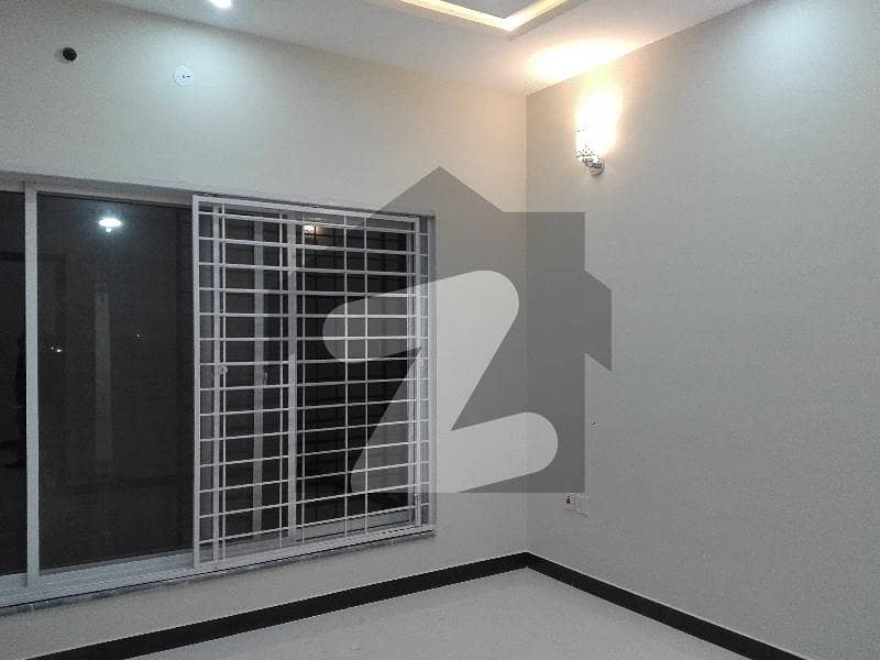 Spacious Prime Location 10 Marla Upper Portion Available For Rent In Wapda Town Phase 1