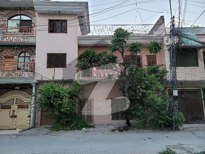 a house that can be reconstructed as plaza