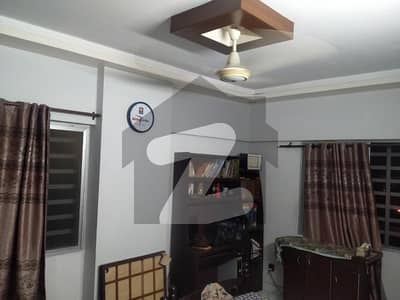 نارتھ ناظم آباد ۔ بلاک ایم نارتھ ناظم آباد,کراچی میں 2 کمروں کا 4 مرلہ فلیٹ 1.25 کروڑ میں برائے فروخت۔